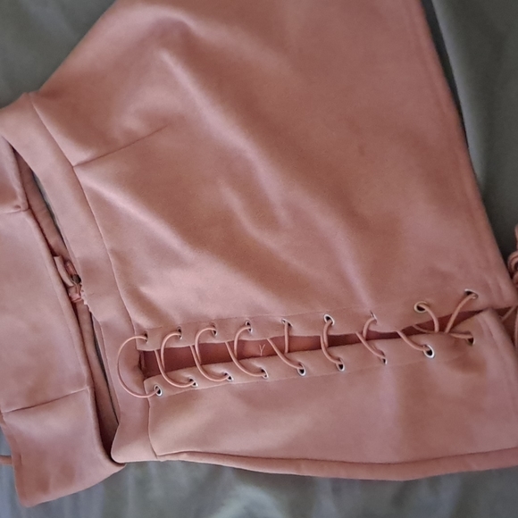 Two piece skirt set - Picture 2 of 3